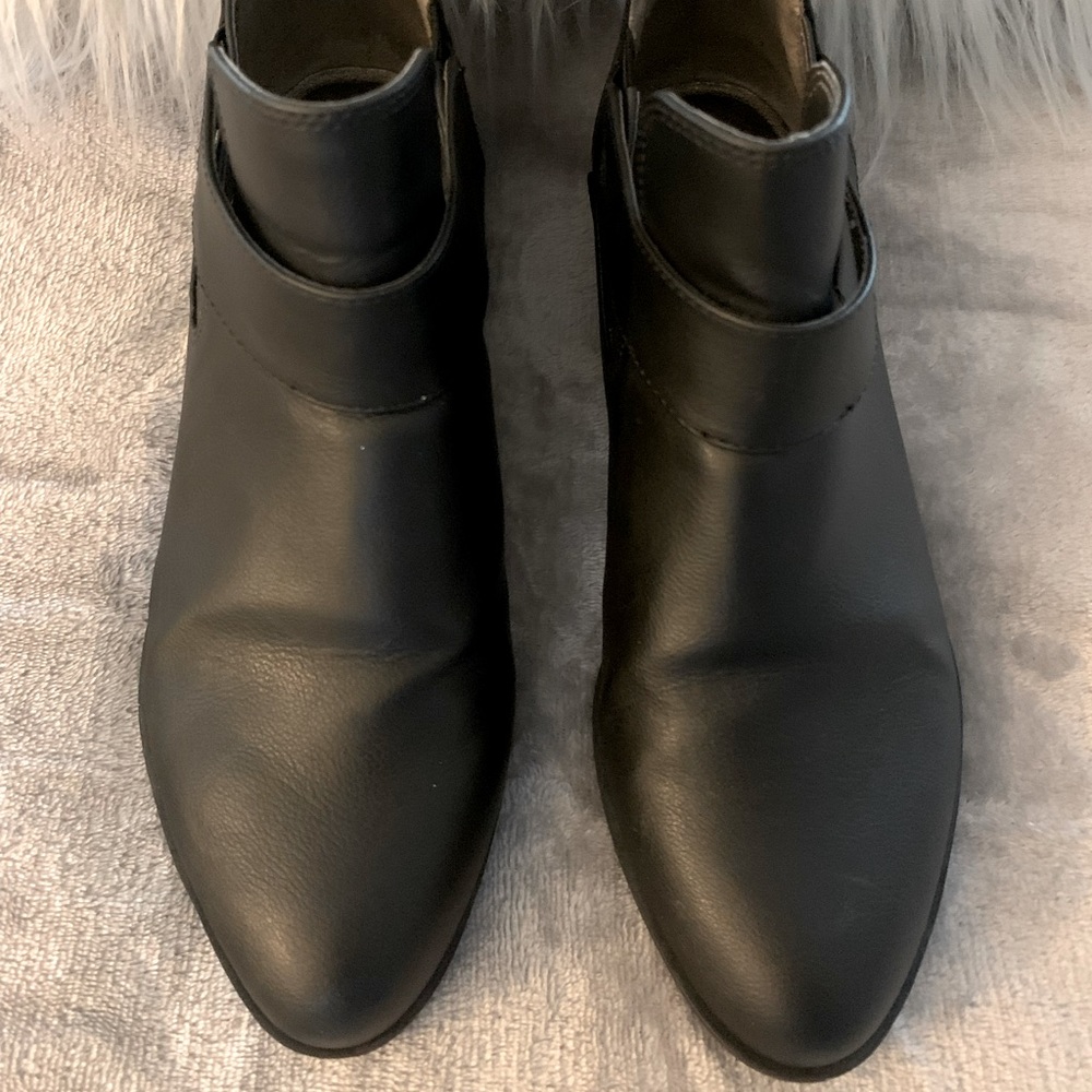 Life Stride Velocity Boots